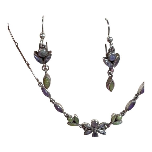Fortunoff Sterling Silver Amethyst & Jade Floral Necklace & Earrings Jewelry Set - Picture 5 of 16